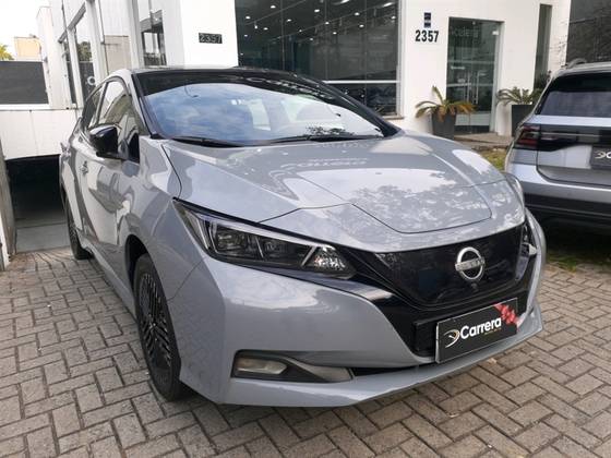 NISSAN LEAF B12P 40 ELÉTRICO NISSAN LEAF B12P 40 ELÉTRICO